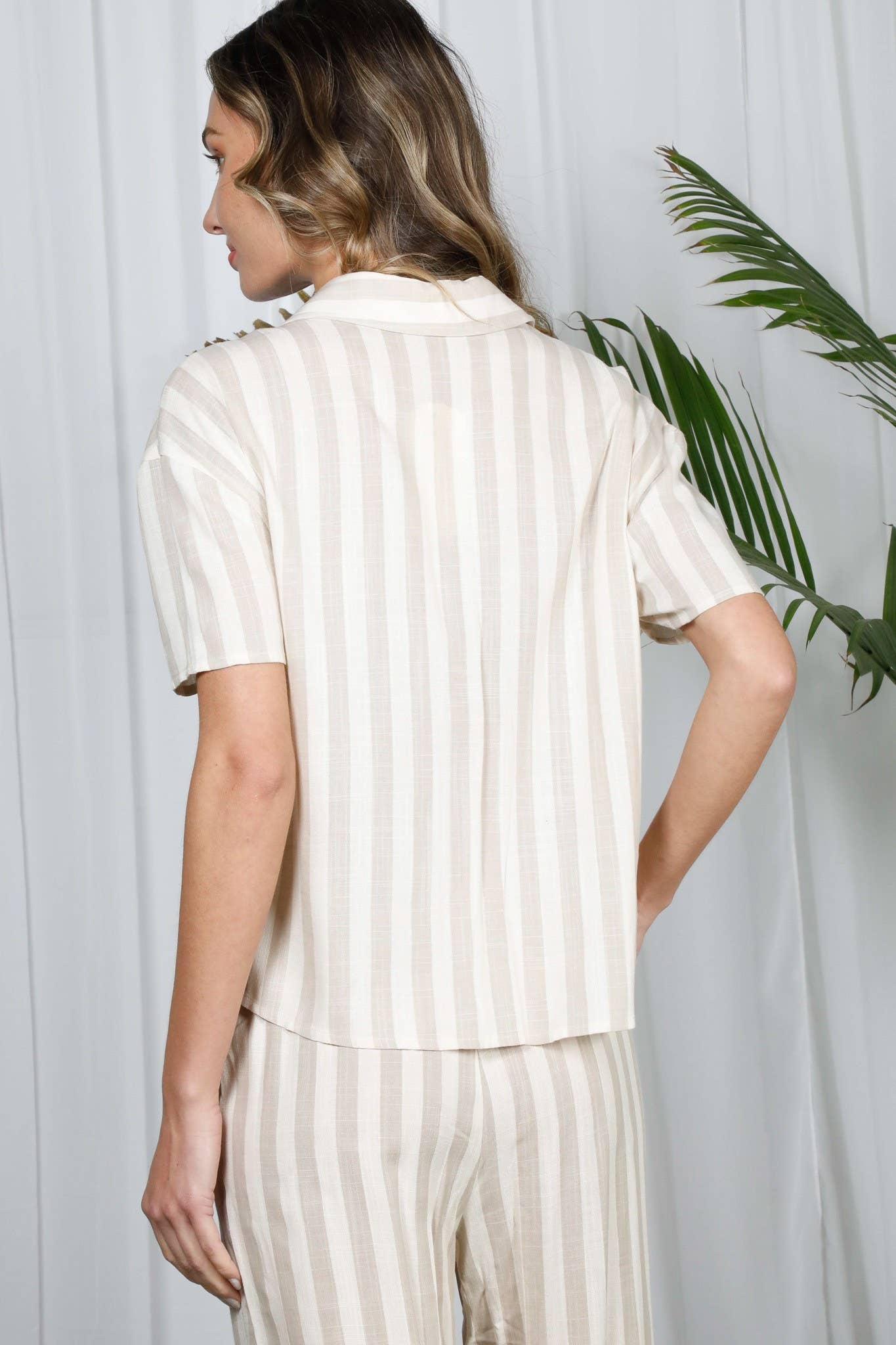 High-Rise Smocked Band Pocket Detail Stripe Pants VP82353