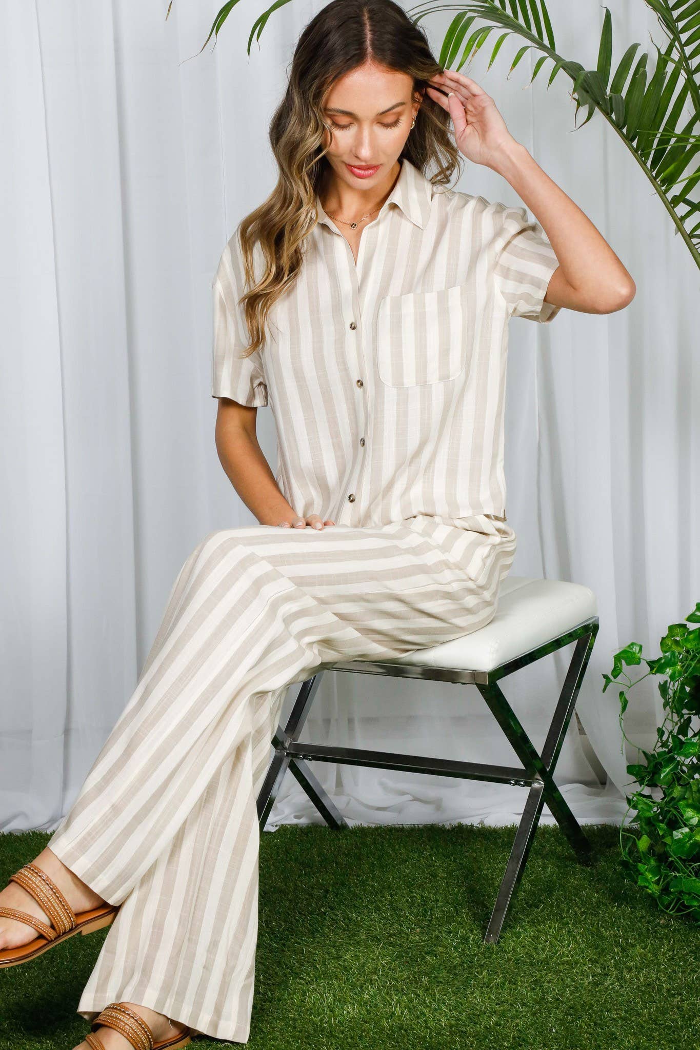 High-Rise Smocked Band Pocket Detail Stripe Pants VP82353